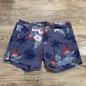 AE tropical print midi short